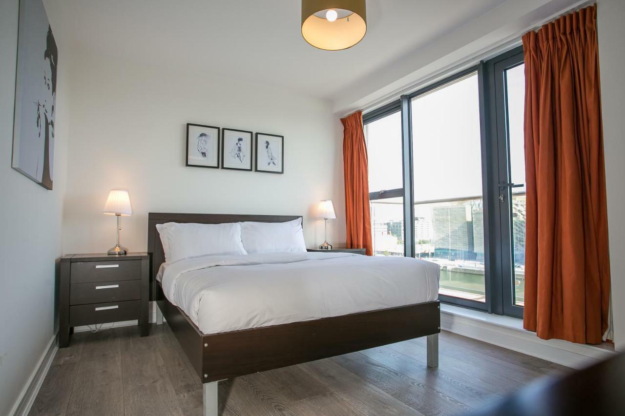 Grand Canal Square Apartments Dublin Bagian luar foto